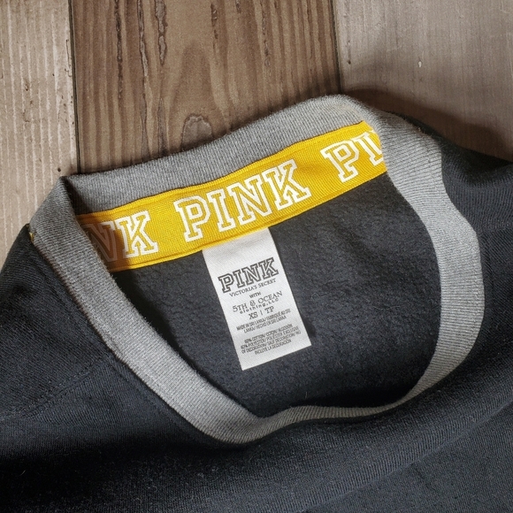 PINK Victoria’s Secret University of Iowa Hawkeyes Fleece Pullover Size XS EUC - Picture 14 of 16